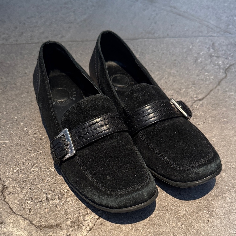 High quality Black Suede Buckle Loafers for Women
